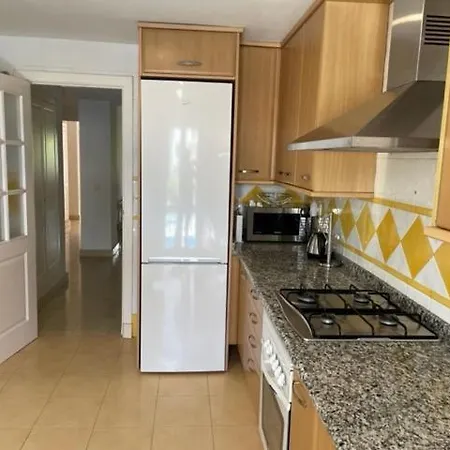 Beachside 3 Bedroom In La Gavia, San Pedro De Alcantara