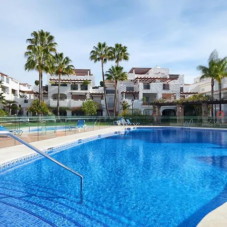Beachside 3 Bedroom In La Gavia, San Pedro De Alcantara Appartement *